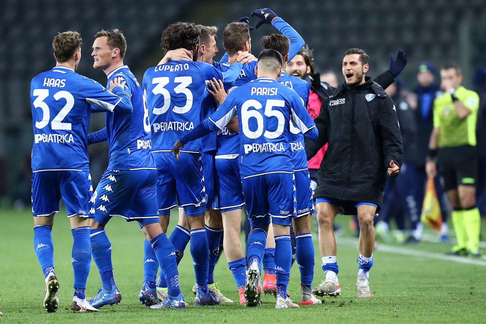 過於休斯頓 過於休斯頓